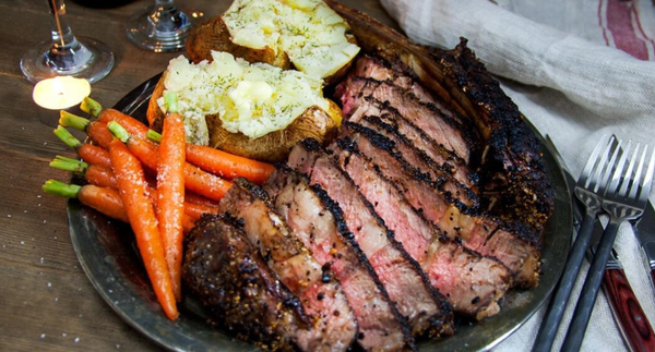 Tomahawk Steak Dinner