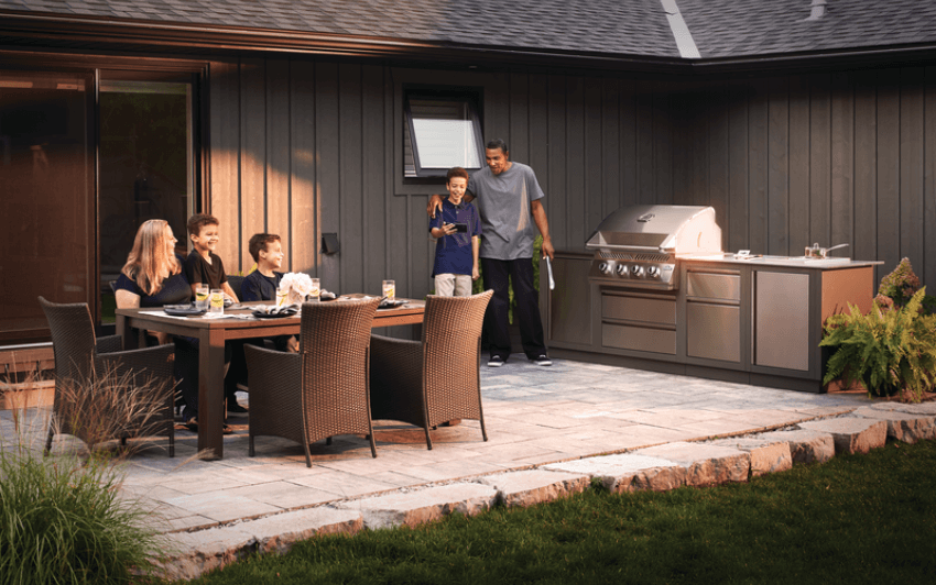 Why Fall is the Ideal Time to Plan Your Outdoor Kitchen