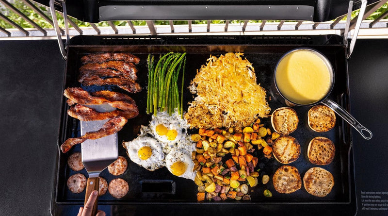 BBQing.com Traeger Flatrock Flat Top Grill ($100 Deposit) 1DFL42LLA