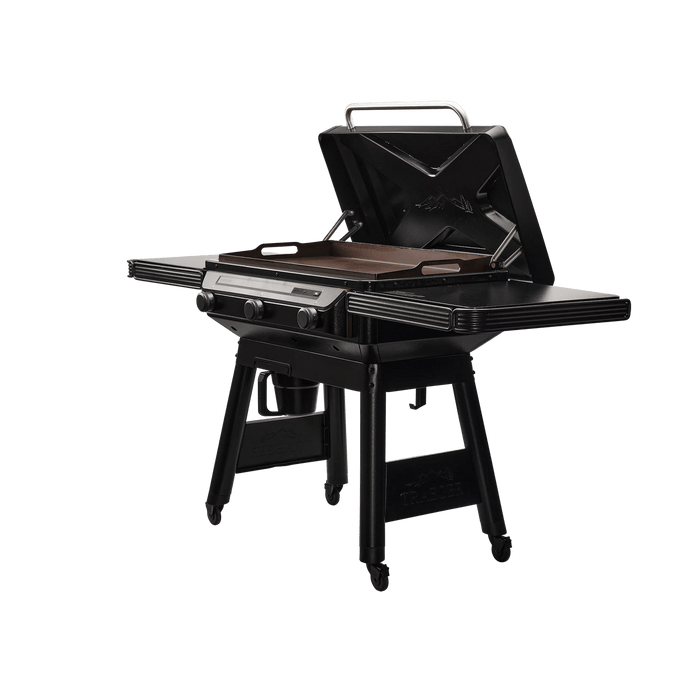 BBQing.com Traeger Flatrock Flat Top Grill ($100 Deposit)