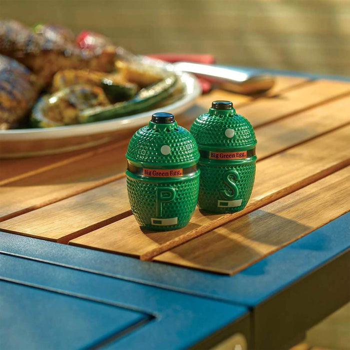Big Green Egg Big Green Egg 122230 Salt and Pepper Shakers 122230 Accessory Food Prep Tool