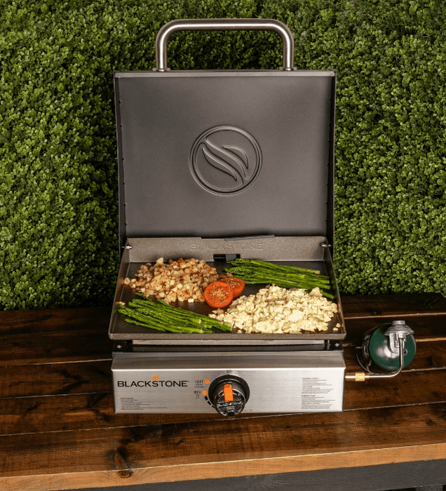 Blackstone 17 Tabletop Griddle With Hood