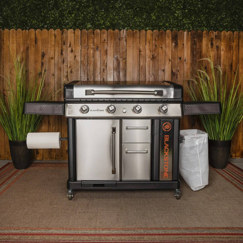 Blackstone Blackstone 36" Patio Pro Griddle with Cabinets 2154BS