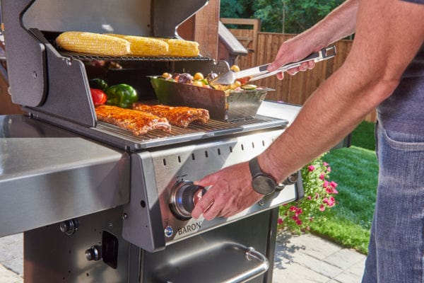 Broil King Broil King BARON 320 PRO 3-Burner BBQ Freestanding Gas Grill