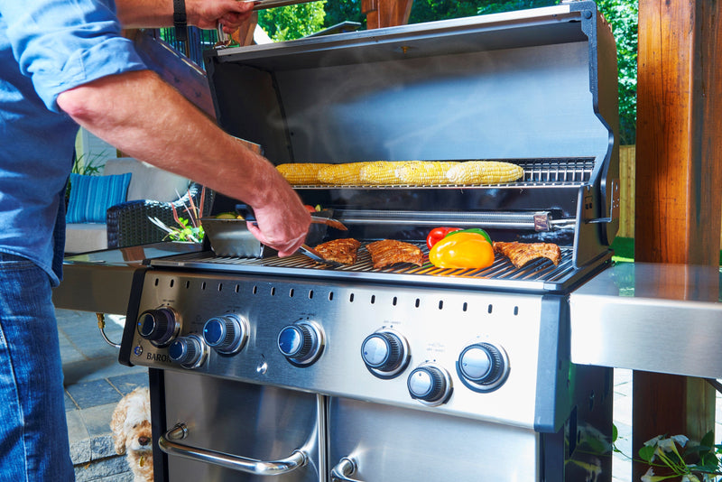 Broil King Broil King BARON S590 PRO IR BBQ with Infrared Side Burner, Rear Rotisserie Burner & Rotisserie Kit Freestanding Gas Grill