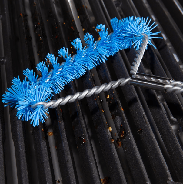 Broil King Broil King Extra Wide Nylon Grill Brush 65643 65643 Accessory Cleaning Brush 060162656439