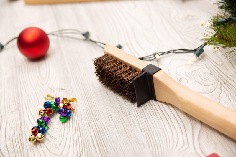 Broil King Broil King Grill Brush - Wood/Palmyra Bristles 65228 65228 Accessory Cleaning Brush 062703652283