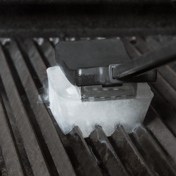 Broil King Broil King Ice Grill Brush 65679 65679 Accessory Cleaning Brush 060162656798