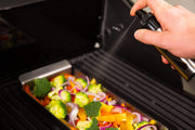 Broil King Broil King Oil Spritzer, Stainless Steel 60945 60945 Accessory Food Prep Tool 062703609454