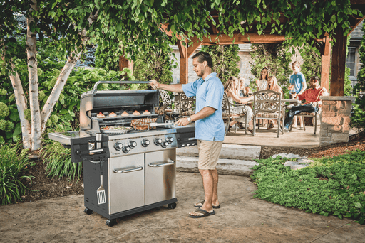Broil King Broil King REGAL S590 PRO BBQ with Side Burner, Rear Rotisserie Burner & Rotisserie Kit Freestanding Gas Grill