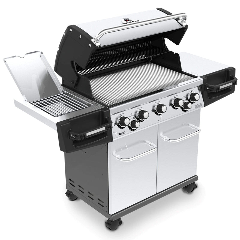 Broil King Broil King REGAL S590 PRO IR BBQ with Infrared Side Burner, Rear Rotisserie Burner & Rotisserie Kit Freestanding Gas Grill