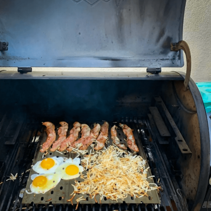 GrillGrate GrillGrate Sear Station for the Traeger Pro 22 & 34 RGG18.5K-0003 Part Cooking Grate, Grid & Grill 035127647166