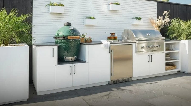 Custom Outdoor Kitchen