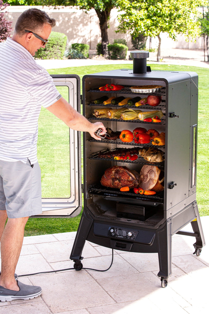 Louisiana Grills Louisiana Grills 7-Series Wood Pellet Vertical Smoker LGV7PC1 Pellet / Black 65700 Freestanding Pellet Grill 684678041710