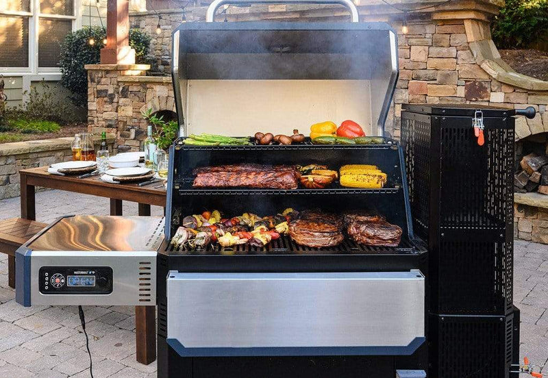 Masterbuilt Masterbuilt Gravity 1050 Digital Charcoal Grill & Smoker w/ WIFI Control Charcoal / Black MB20041220 Freestanding Charcoal Grill 094428276581