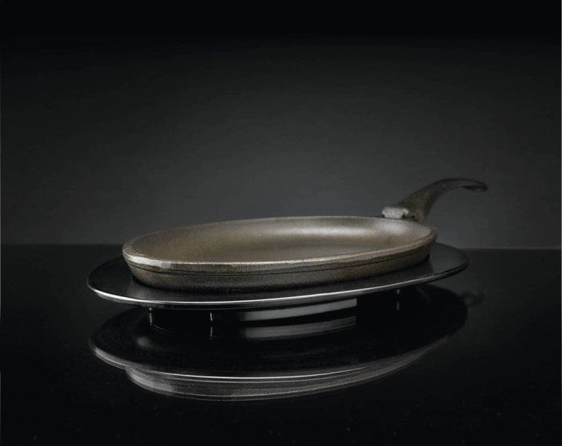 Napoleon Napoleon 56003 Cast Iron Skillet 56003 Accessory Food Prep Tool 629162560032