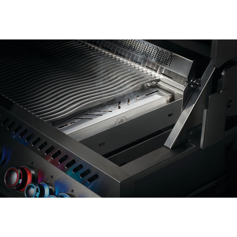 Napoleon Napoleon 67013 Stainless Steel Smoker Box 67013 Accessory Smoker Box & Smoker Tray 629162670137
