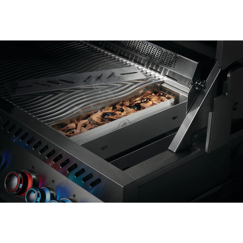Napoleon Napoleon 67013 Stainless Steel Smoker Box 67013 Accessory Smoker Box & Smoker Tray 629162670137