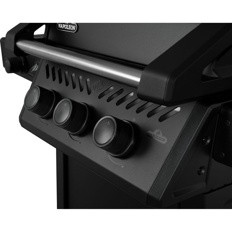 Napoleon Napoleon Freestyle PRO 365 3-Burner BBQ with Infrared Side Burner – Matte Black Freestanding Gas Grill