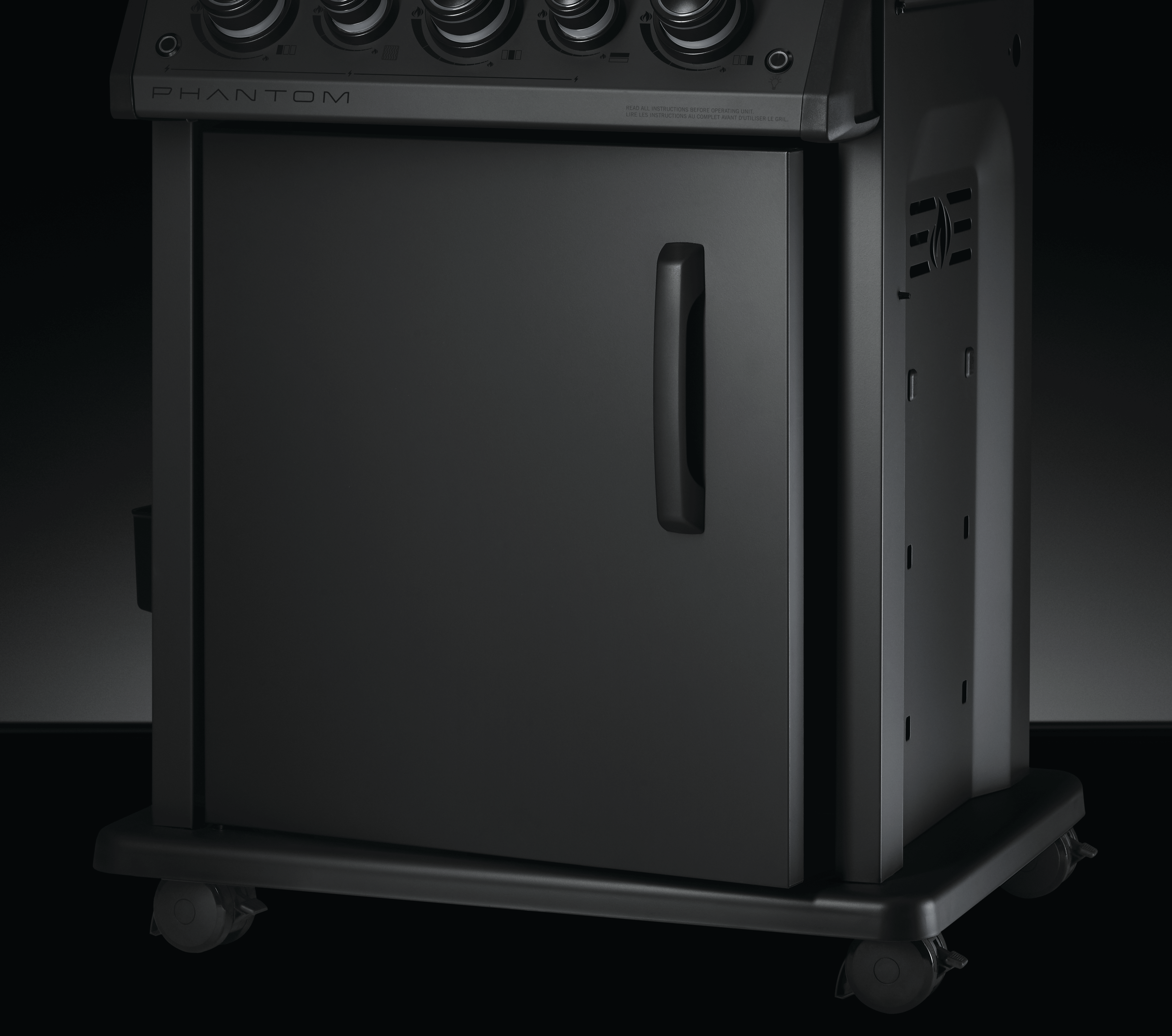 Napoleon Napoleon PHANTOM Rogue SE 425 BBQ with Infrared Side & Rear Burners (Matte Black) Freestanding Gas Grill