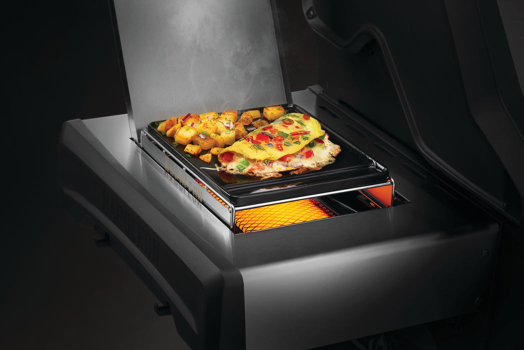 Napoleon Napoleon Porcelain-enameled Cast Iron Griddle - 56081 Fits in Rogue XT and Legend Grills with infrared side burners 56081 Accessory Griddle Insert 629162560810