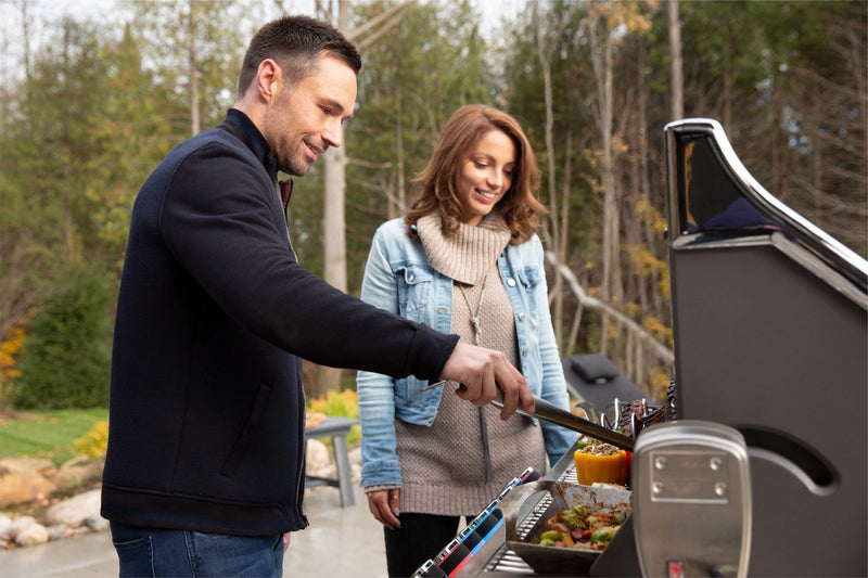 Napoleon Napoleon Prestige PRO 665 RSIB BBQ with Infrared Rear & Side Burners PRO665RSIB-3 Freestanding Gas Grill