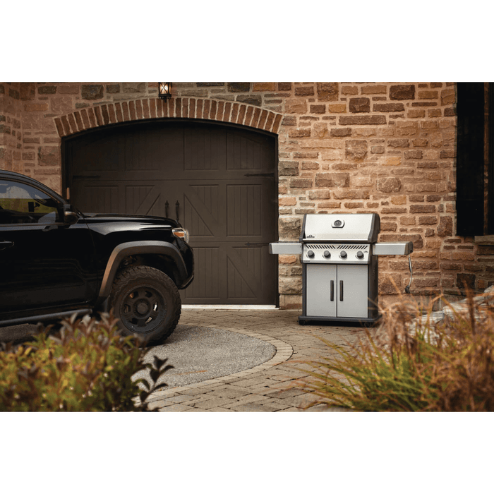 Napoleon Napoleon Rogue 525 4-Burner Gas Grill Freestanding Gas Grill