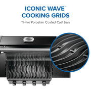 Napoleon Napoleon Rogue 525 Gas Grill, Black Freestanding Gas Grill