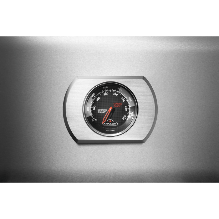 Napoleon Napoleon Rogue PRO 425 Gas Grill with Infrared Side Burner Freestanding Gas Grill