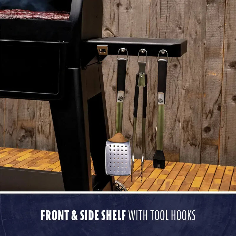 Pit Boss Pit Boss Navigator 850 Connected Wood Pellet Grill Pellet / Black 11111 Freestanding Pellet Grill 684678111116