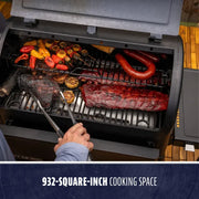 Pit Boss Pit Boss Navigator 850 Connected Wood Pellet Grill Pellet / Black 11111 Freestanding Pellet Grill 684678111116