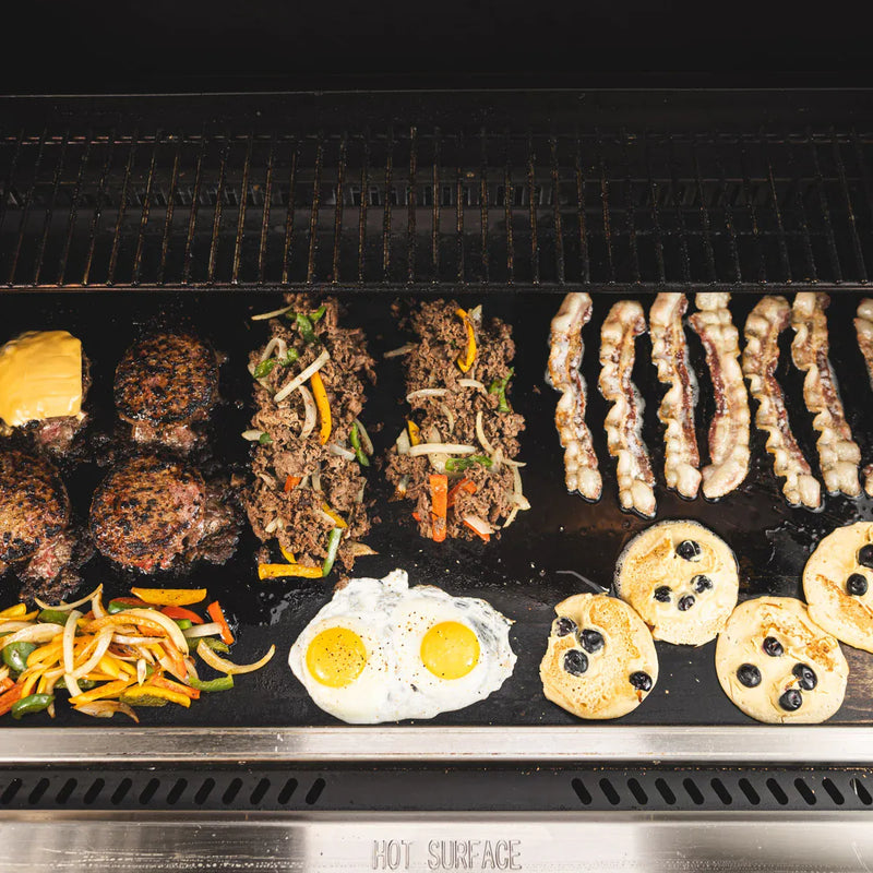 Recteq Recteq SmokeStone 600 Wood Pellet Griddle Pellet / Stainless Steel RT-600SMKSTN Freestanding Wood Griddle 810021996455