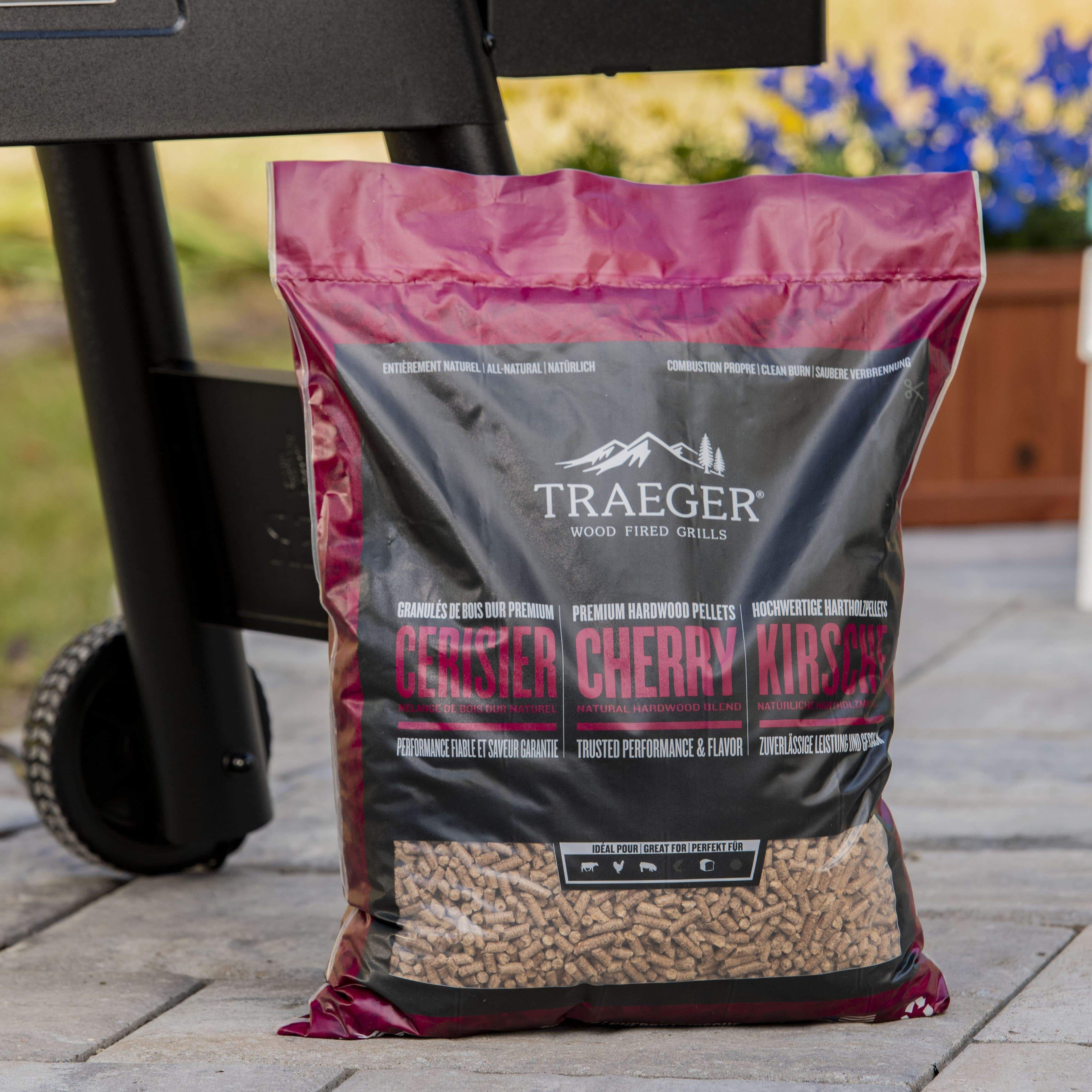 Traeger Traeger Cherry Wood Pellets 20 lb Bag PEL339 Accessory Smoker Wood Chip & Chunk 634868933011