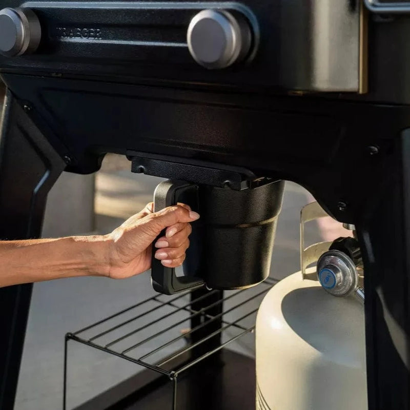 Traeger Traeger Flatrock 2 Zone Griddle Propane / Black TF2NN46DNC Freestanding Gas Griddle