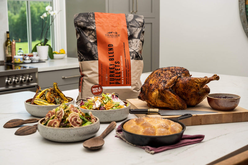 Traeger Traeger Turkey Blend Wood Pellets 18lb (Limited Edition) + Briner Kit PEL351 Accessory Smoker Wood Chip & Chunk 634868938092