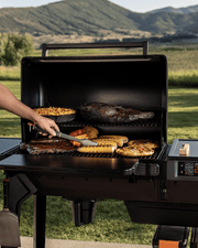 Traeger Traeger Woodridge Pro Connected Pellet Grill and Smoker (Available September 2025) Pellet / Black TFB97JLH Freestanding Pellet Grill 634868947971