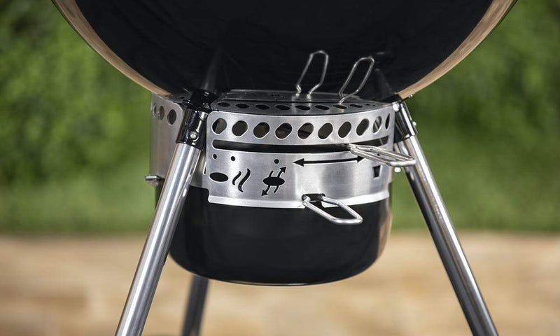 Weber Weber Master-Touch Premium Charcoal Grill 22" Black / Charcoal 17301001 Freestanding Charcoal Grill 077924155833