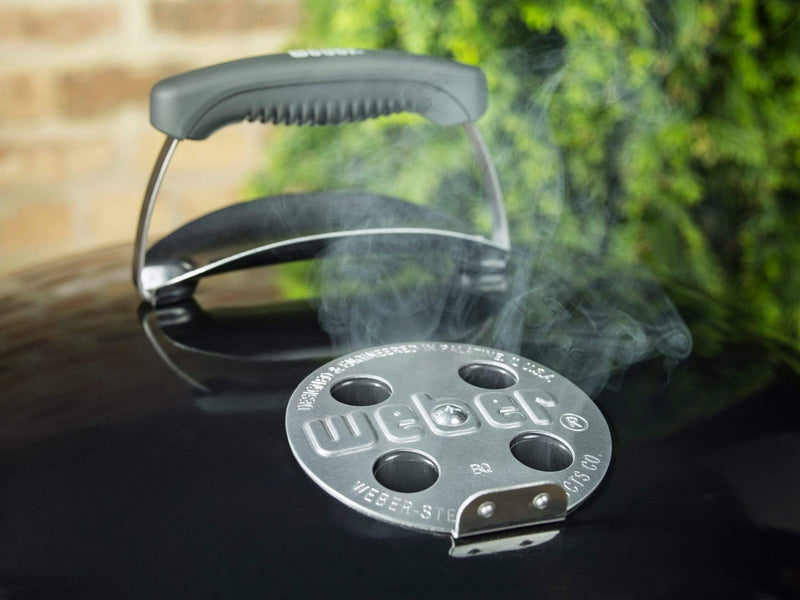 Weber Weber Original Kettle Charcoal Grill 22" Charcoal / Black 741001 Freestanding Charcoal Grill 077924025303