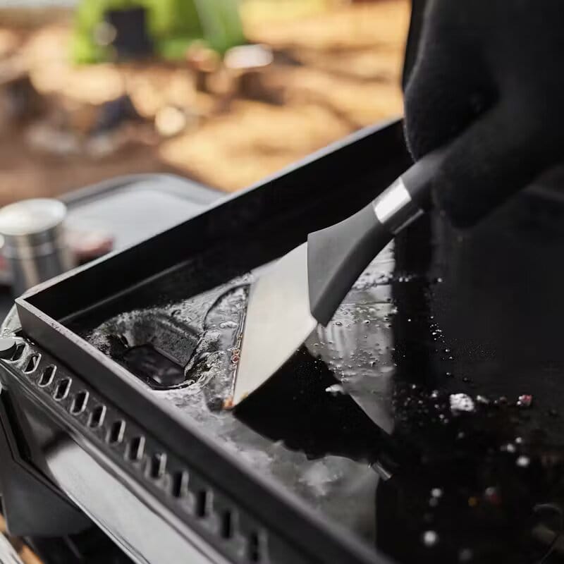 Weber Weber Slate 17" Table Top Rust-Resistant Griddle Propane / Black 1500531 Portable Gas Griddle 077924999550