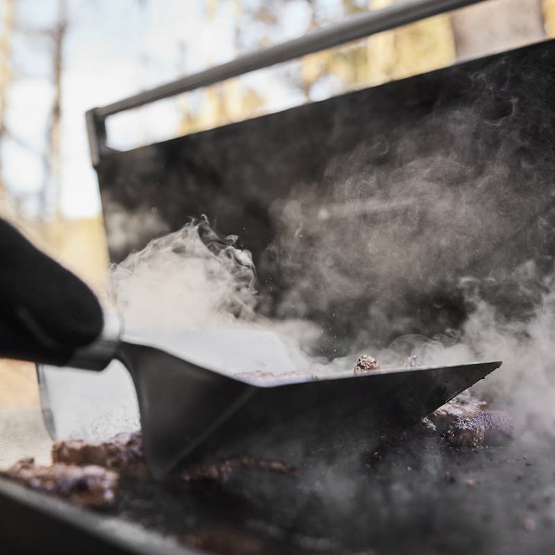 Weber Weber Slate 30" Rust-Resistant Griddle 1500216 Freestanding Gas Griddle