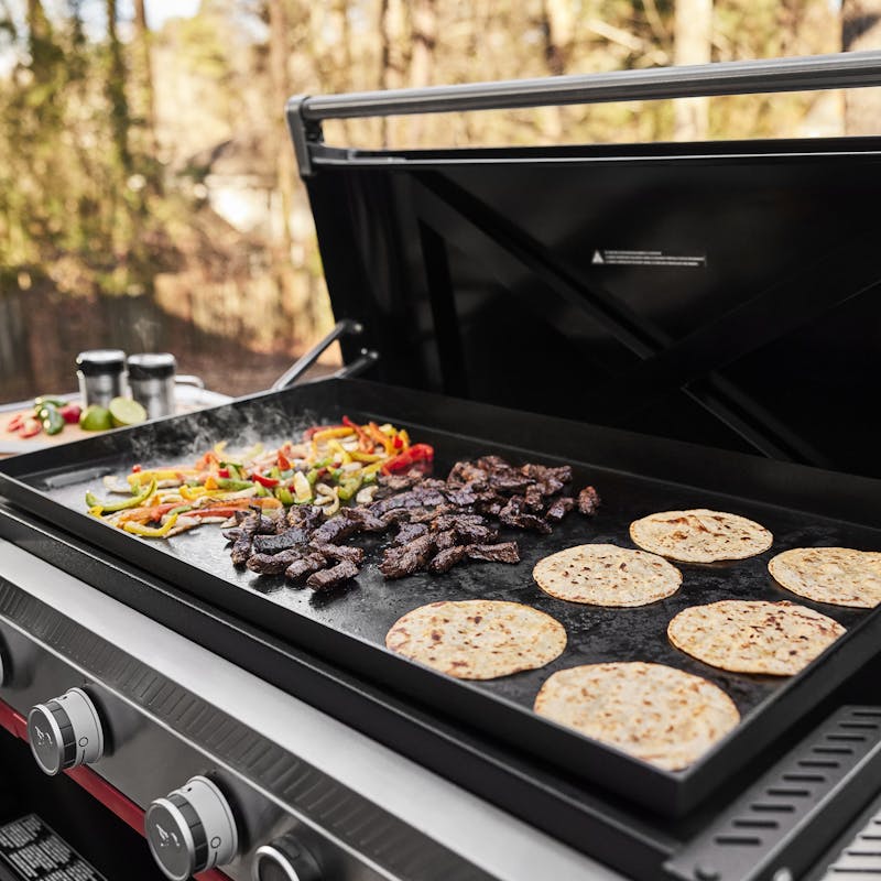 Weber Weber Slate 30" Rust-Resistant Griddle 1500216 Freestanding Gas Griddle