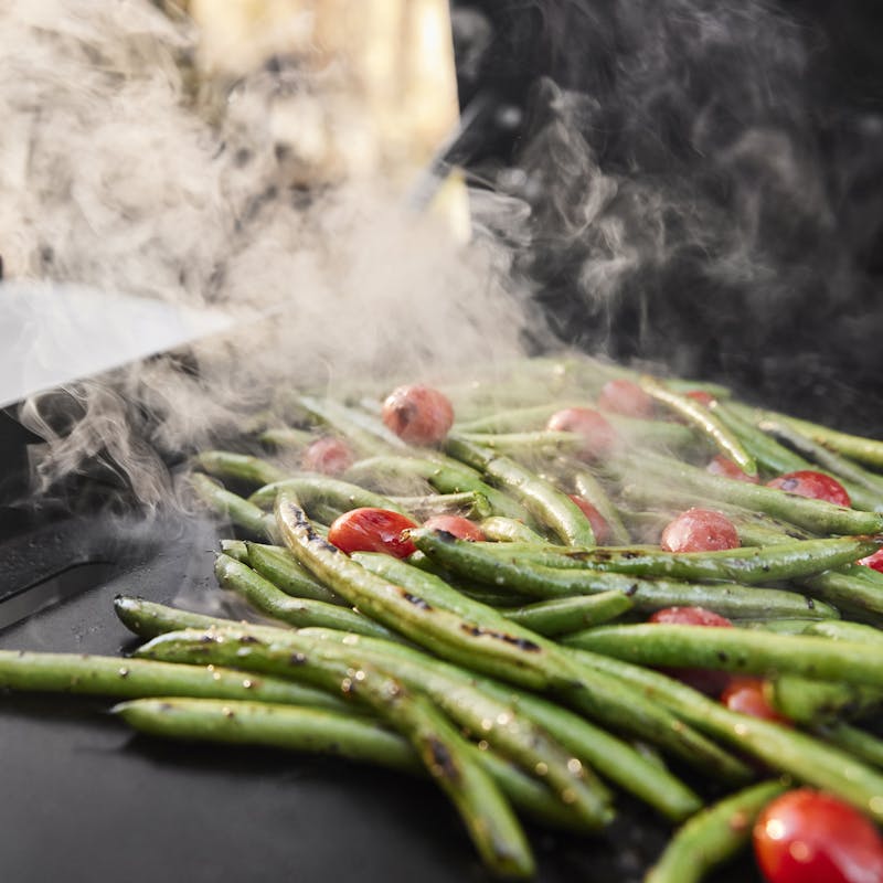 Weber Weber Slate 30" Rust-Resistant Griddle with Extendable Side Table Freestanding Gas Griddle