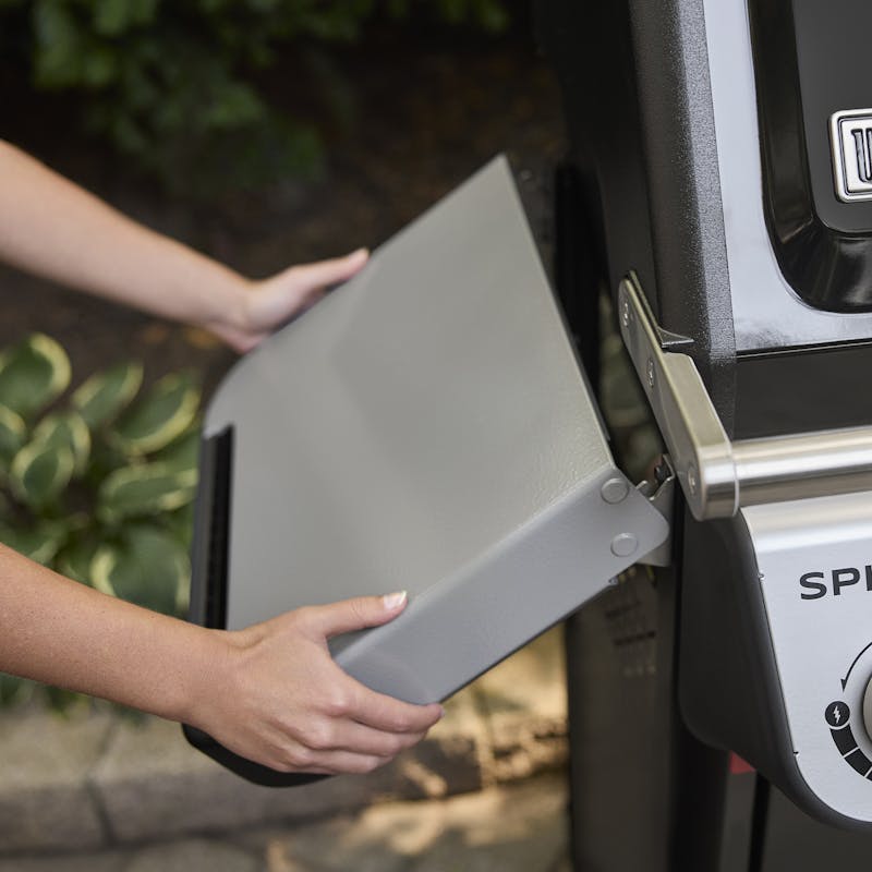 Weber Weber Spirit E-325 3-Burner Gas Grill with Sear Zone Freestanding Gas Grill