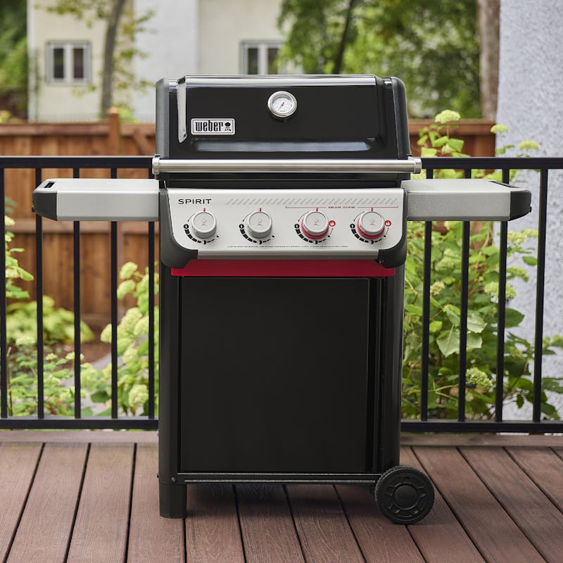 Weber Weber Spirit E-425 4-Burner Gas Grill in Black with Sear Zone Freestanding Gas Grill