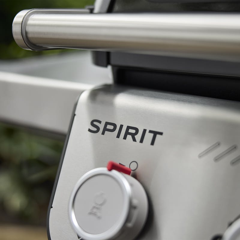 Weber Weber Spirit E-435 4-Burner Gas Grill with Sear Zone & Side Burner Freestanding Gas Grill