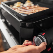 Weber Weber Traveler 17" Portable Griddle 1500012 1500012 Portable BBQ