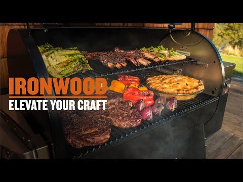 Traeger Ironwood 650 Pellet Grill & Smoker TFB65BLFC