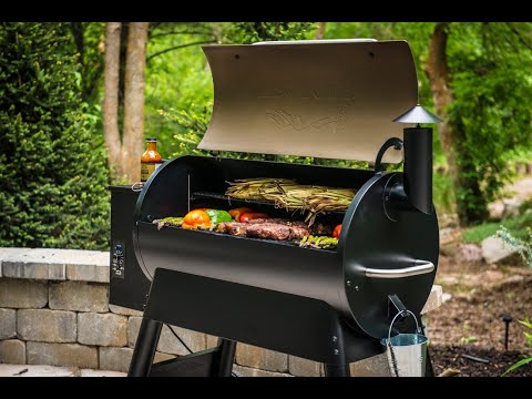 Traeger PRO 34 Pellet Grill & Smoker TFB88PUBC